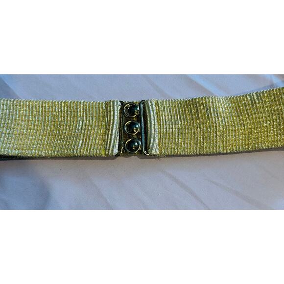 Vintage 80s  Bright Gold Malco Modes Wide Elastic Cinch Belt Gold Metal Buckle - Picture 8 of 8